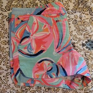 Lilly Pulitzer Adie Short Size 6